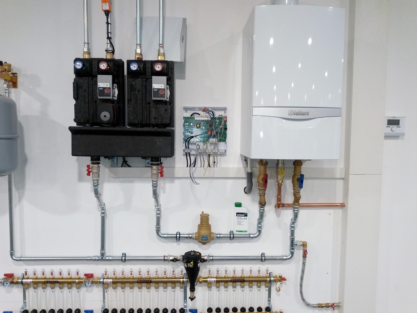 SB.sanitaire et chauffage. — Foto’s 3
